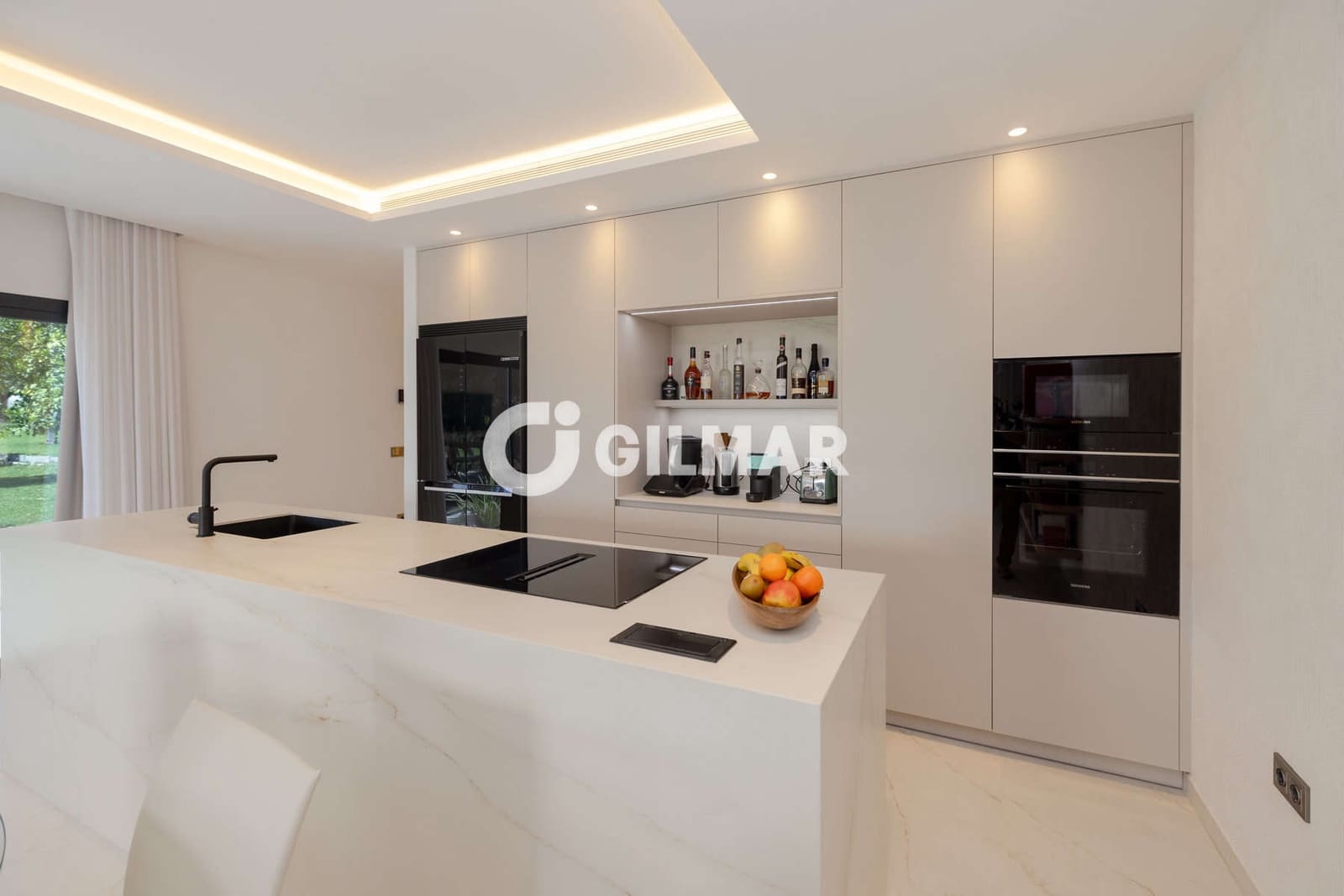 7 soveværelse Villa til salg i Estepona med swimmingpool - € 1.400.000 (Ref: 10099167)