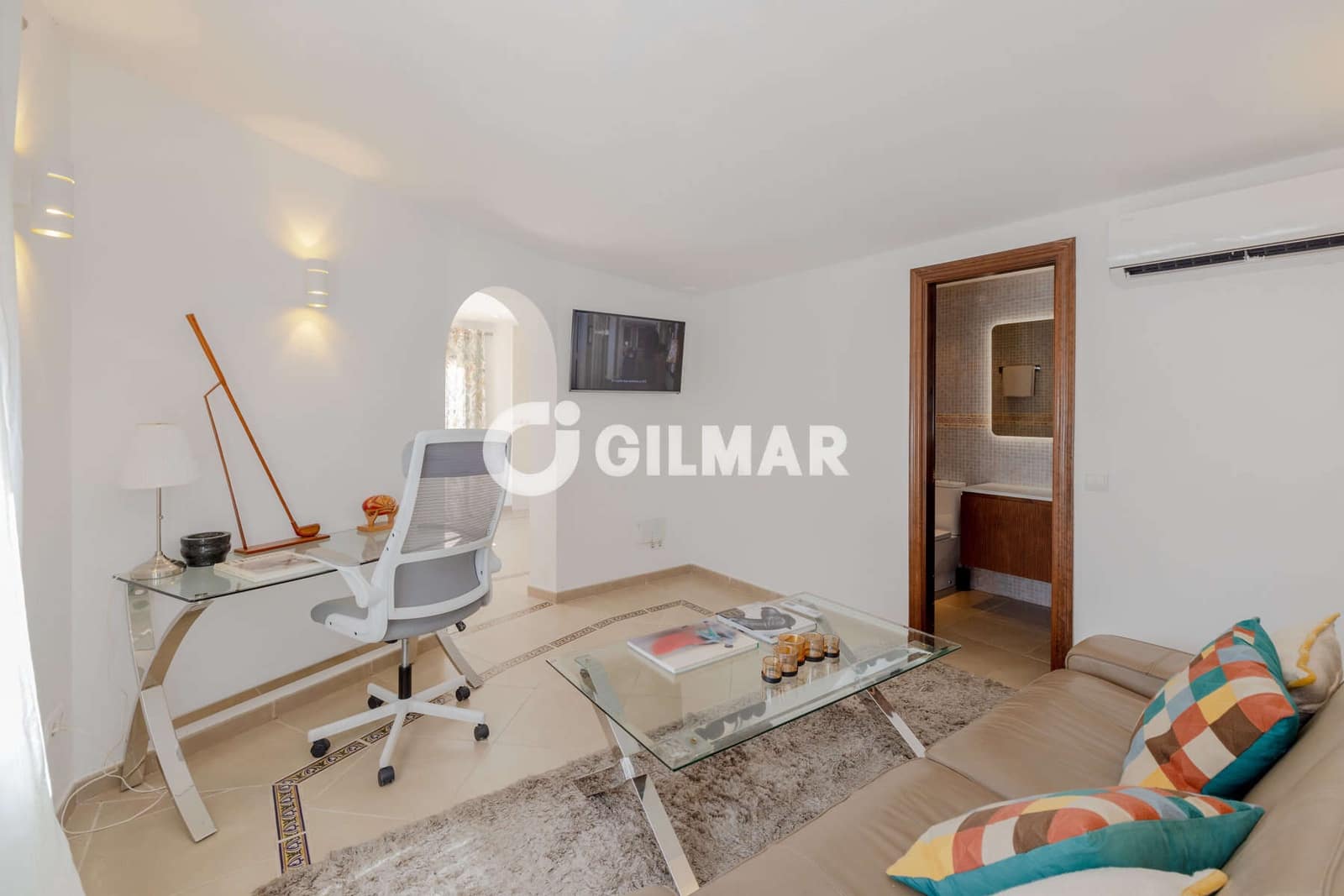 7 soveværelse Villa til salg i Estepona med swimmingpool - € 1.400.000 (Ref: 10099167)