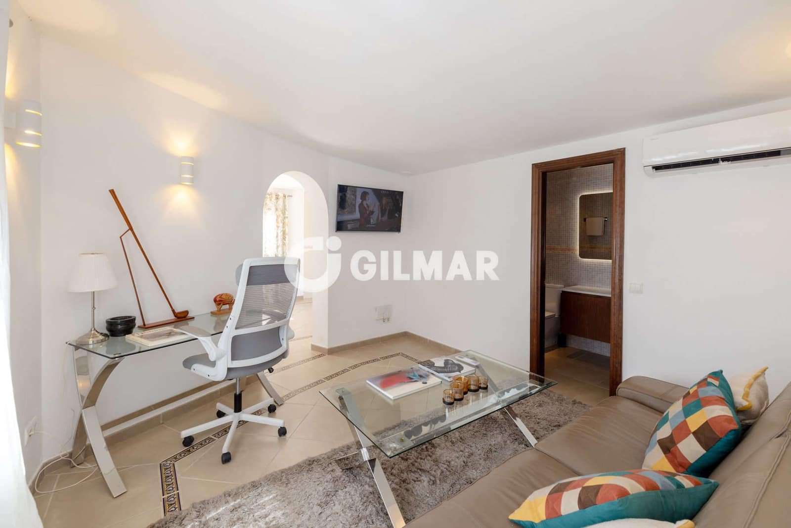 7 soveværelse Villa til salg i Estepona med swimmingpool - € 1.400.000 (Ref: 10099167)