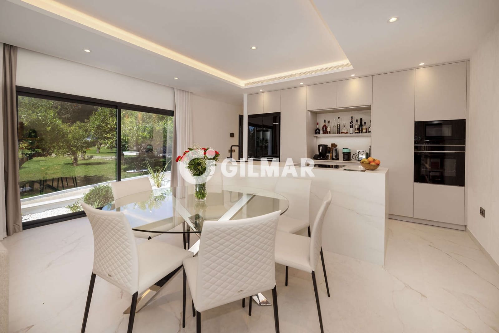 7 soveværelse Villa til salg i Estepona med swimmingpool - € 1.400.000 (Ref: 10099167)