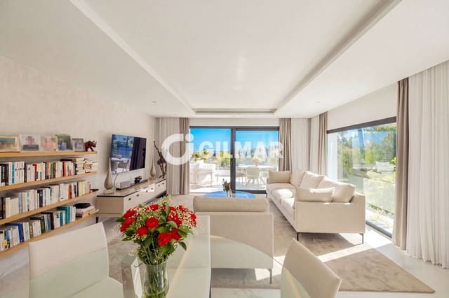 7 slaapkamer Villa te koop in Los Llanos, Estepona met zwembad - € 1.400.000 (Ref: 10099167)