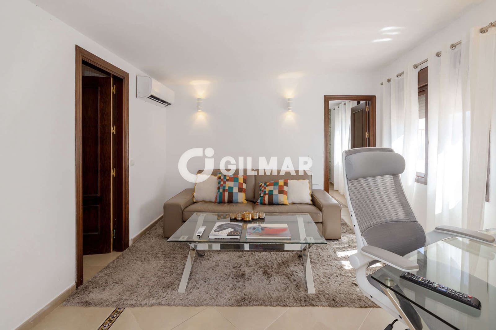 7 soveværelse Villa til salg i Estepona med swimmingpool - € 1.400.000 (Ref: 10099167)