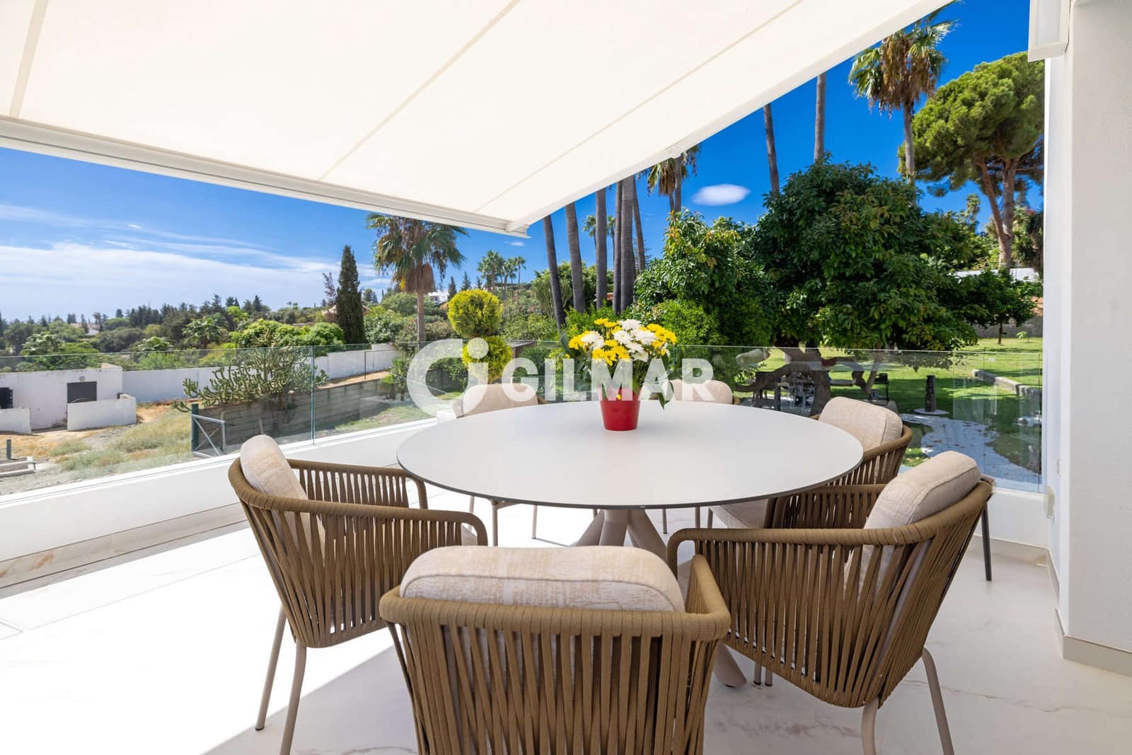 7 soveværelse Villa til salg i Estepona med swimmingpool - € 1.400.000 (Ref: 10099167)