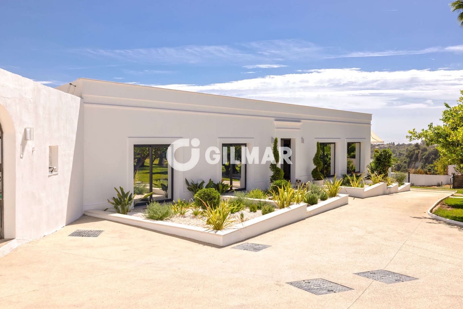 7 soveværelse Villa til salg i Estepona med swimmingpool - € 1.400.000 (Ref: 10099167)