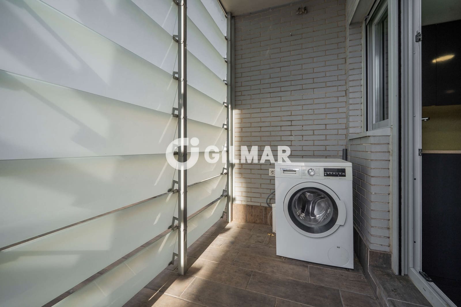 3 bedroom Flat for sale in La Moraleja with pool garage - € 935,000 (Ref: 10100598)