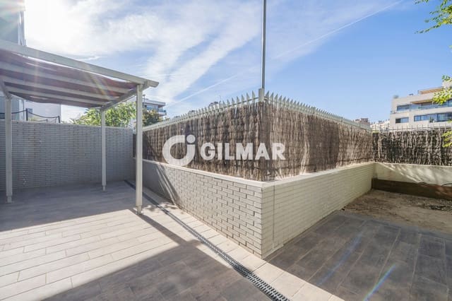 3 bedroom Flat for sale in La Moraleja, Alcobendas with pool garage - € 935,000 (Ref: 10100598)