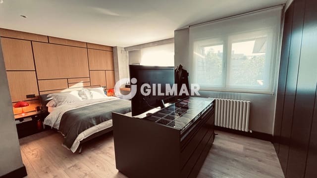 3 makuuhuone Kattohuoneisto myytävänä paikassa La Moraleja, Alcobendas mukana uima-altaan 
autotalli - 1 560 000 € (Ref: 10100599)