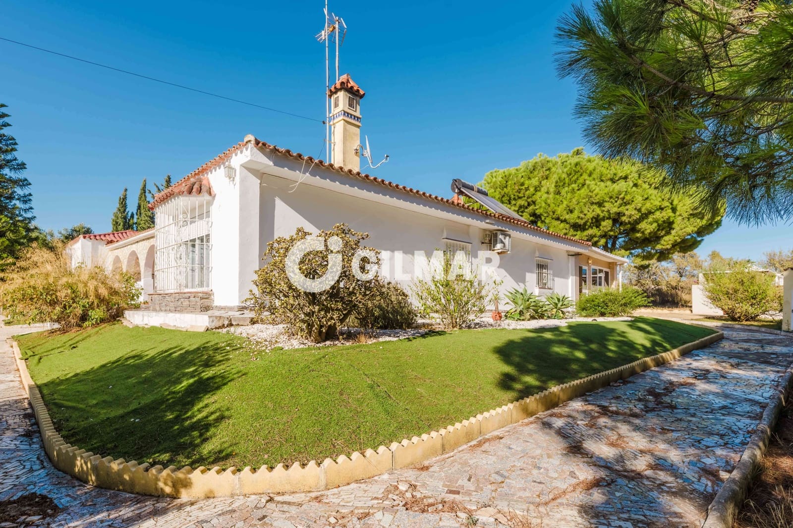 6 makuuhuone Huvila myytävänä paikassa Chiclana de la Frontera mukana uima-altaan - 525 000 € (Ref: 10101323)