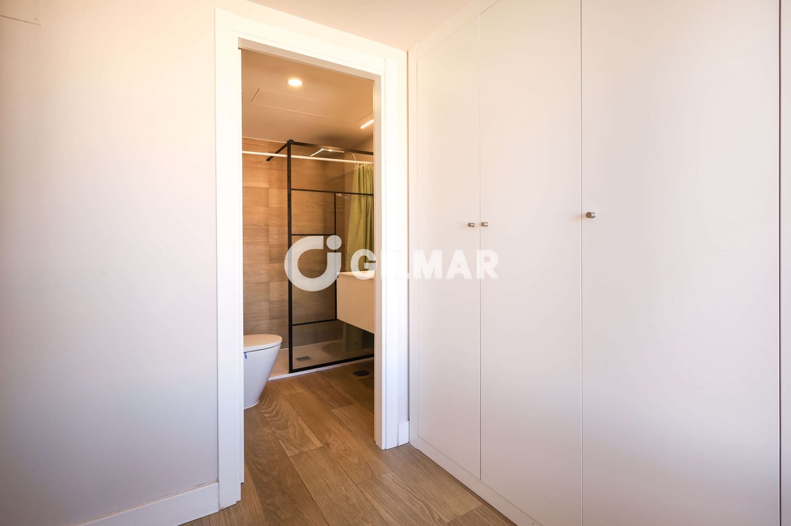 Piso de 1 habitación en Madrid ciudad en venta con piscina garaje - 599.000 € (Ref: 10101325)
