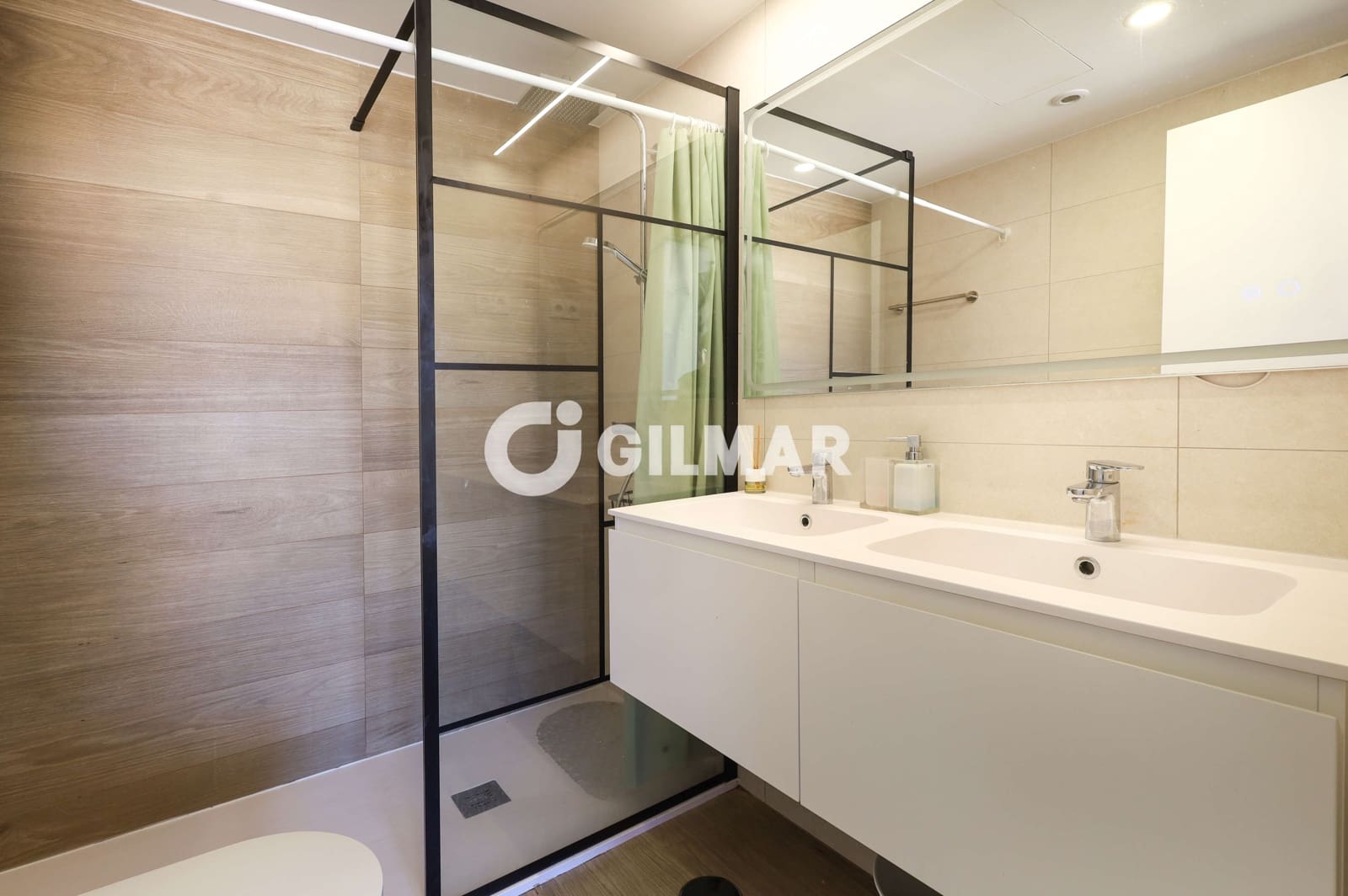 Piso de 1 habitación en Madrid ciudad en venta con piscina garaje - 599.000 € (Ref: 10101325)