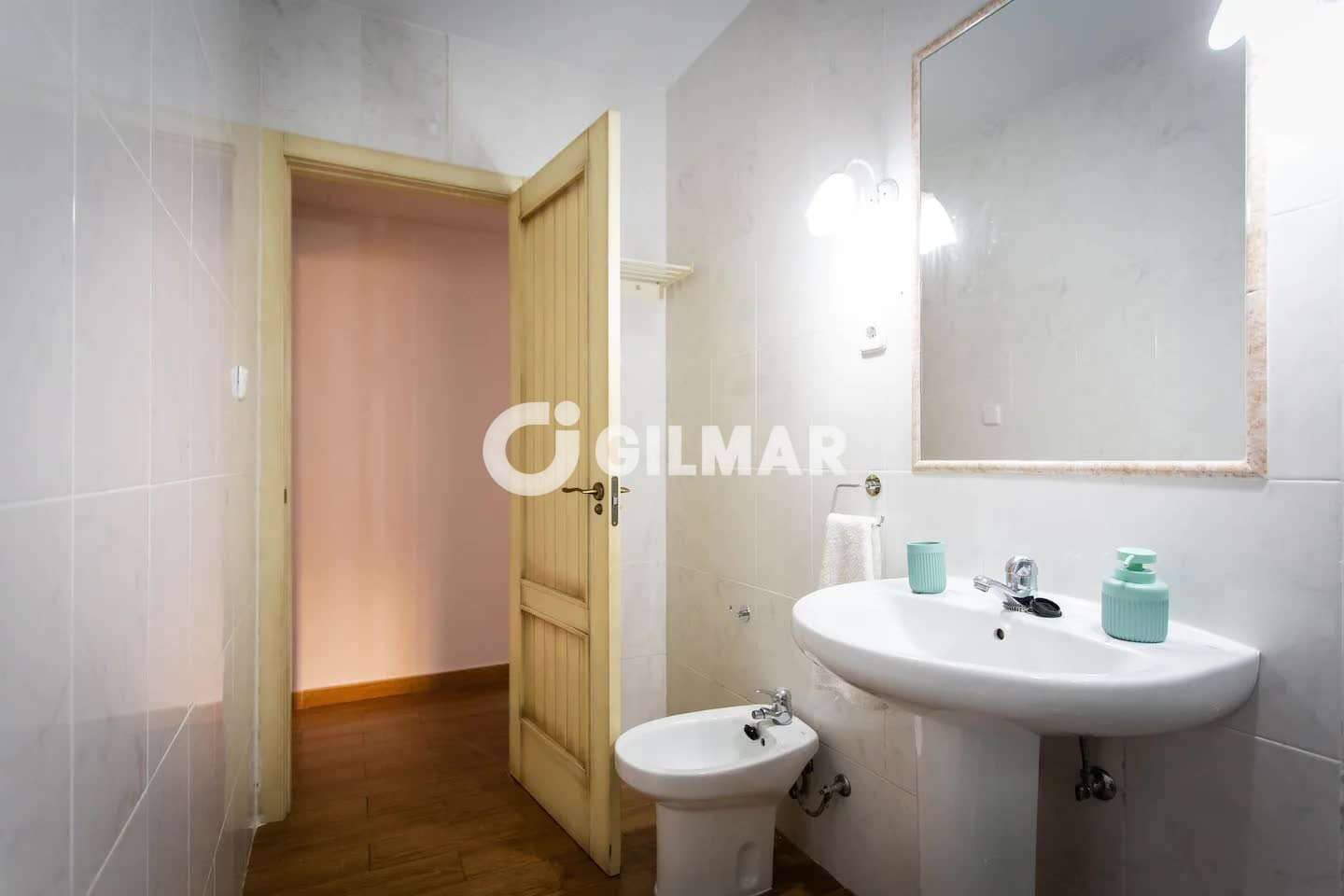 3 slaapkamer Flat te koop in Sevilla stad - € 329.000 (Ref: 10102874)