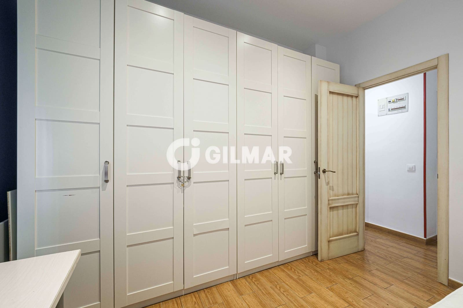 3 slaapkamer Flat te koop in Sevilla stad - € 329.000 (Ref: 10102874)