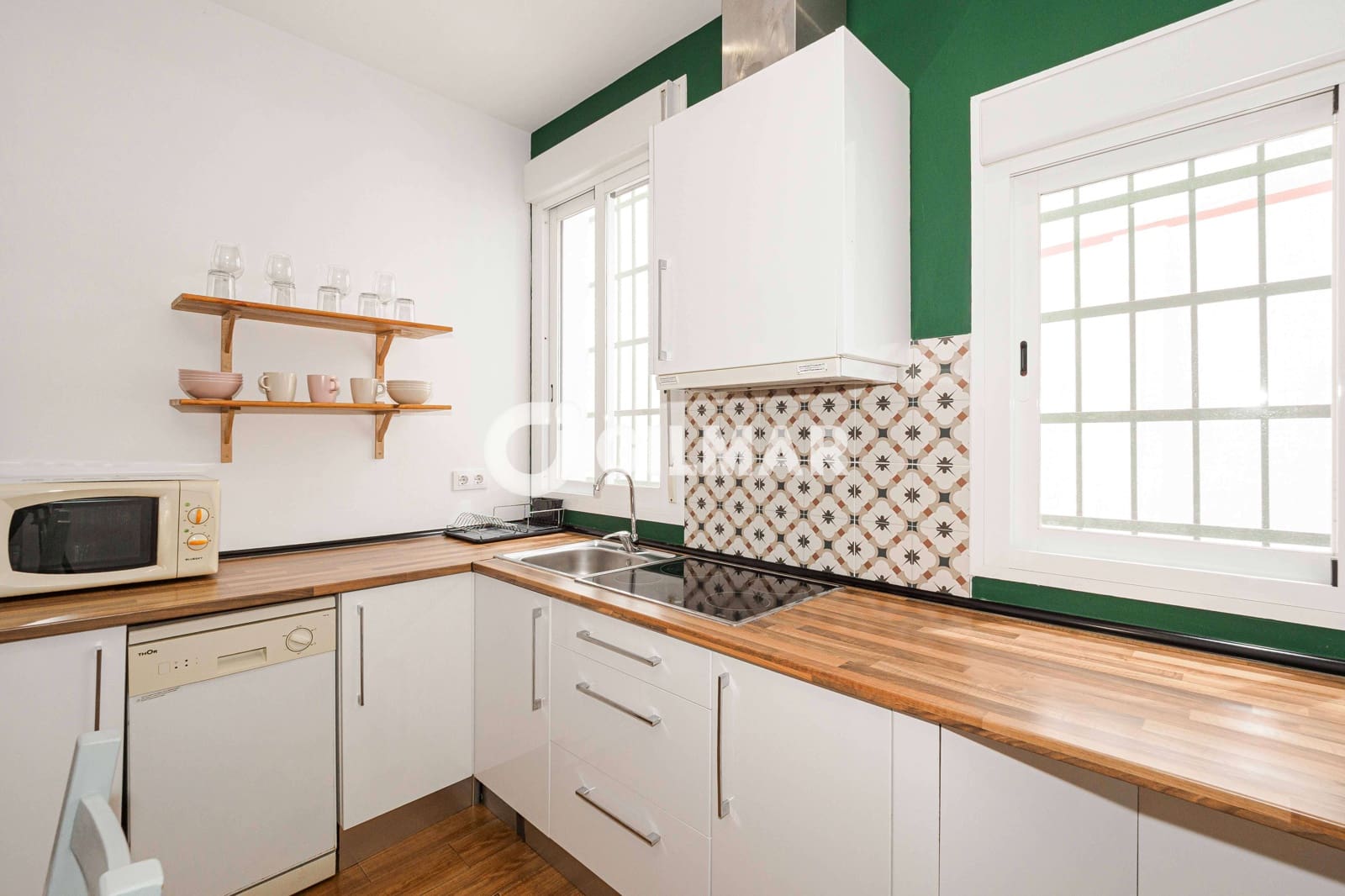 3 slaapkamer Flat te koop in Sevilla stad - € 329.000 (Ref: 10102874)