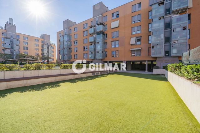 3 chambre Appartement à vendre à Valverde, Madrid ville avec piscine garage - 780 000 € (Ref: 10103562)