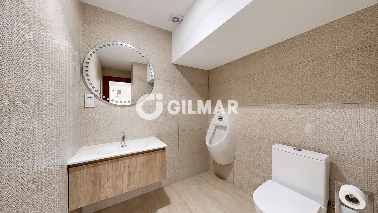 Commercial for sale in Torremolinos - € 930,000 (Ref: 10113341)