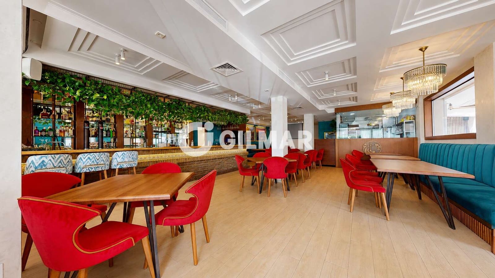 Commercial for sale in Torremolinos - € 930,000 (Ref: 10113341)