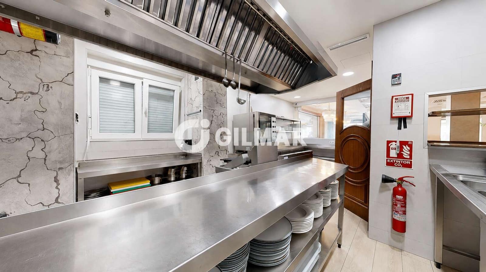 Commercial for sale in Torremolinos - € 930,000 (Ref: 10113341)