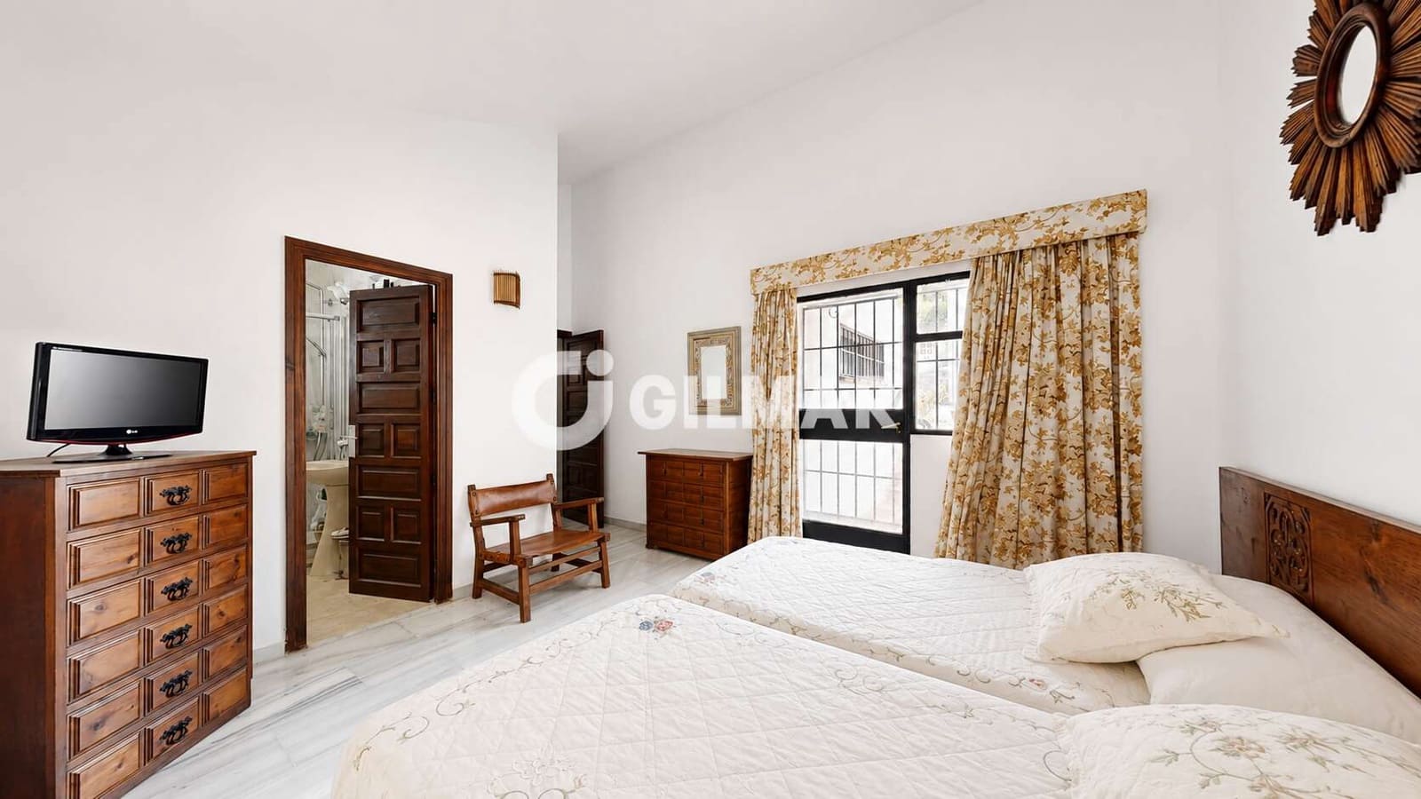 4 quarto Moradia para venda em Mijas com piscina garagem - 650 000 € (Ref: 10113342)