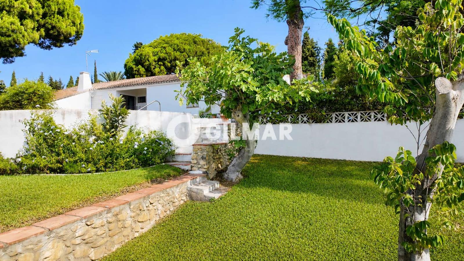 4 quarto Moradia para venda em Mijas com piscina garagem - 650 000 € (Ref: 10113342)