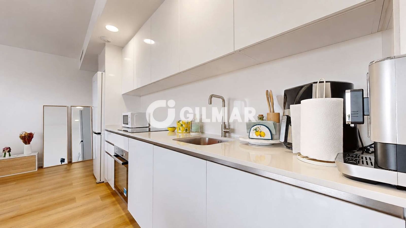 Piso de 3 habitaciones en Benalmádena en venta con piscina garaje - 650.000 € (Ref: 10113344)