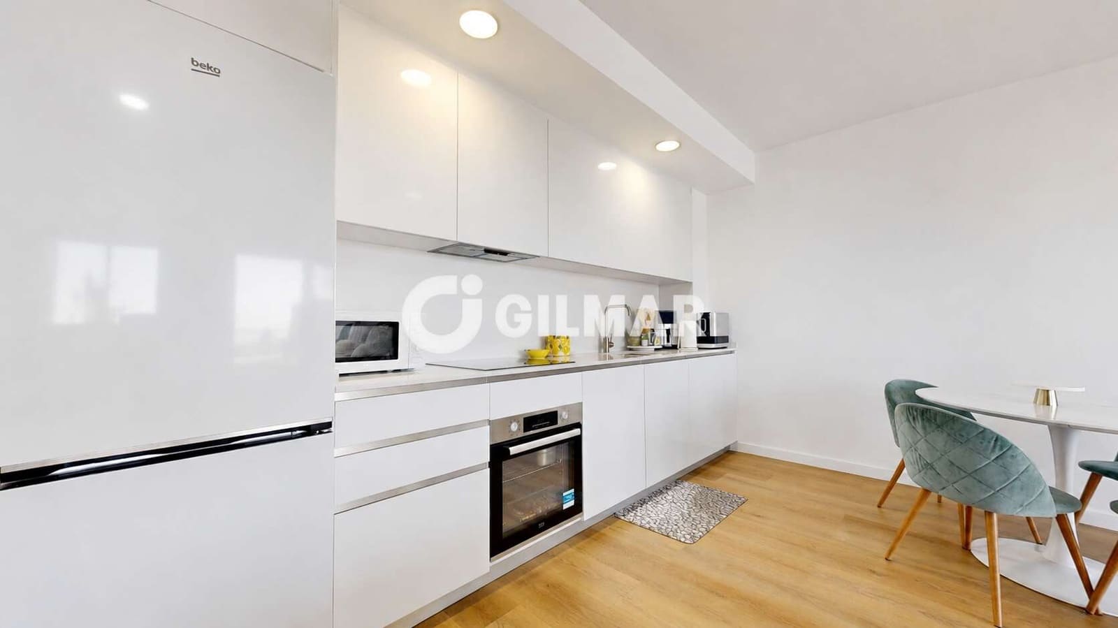 Piso de 3 habitaciones en Benalmádena en venta con piscina garaje - 650.000 € (Ref: 10113344)