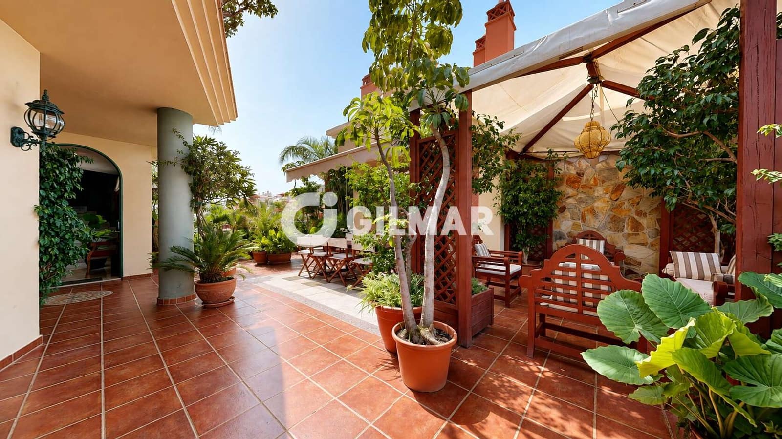 Ático de 5 habitaciones en Torrequebrada en venta con piscina garaje - 1.049.000 € (Ref: 10113345)