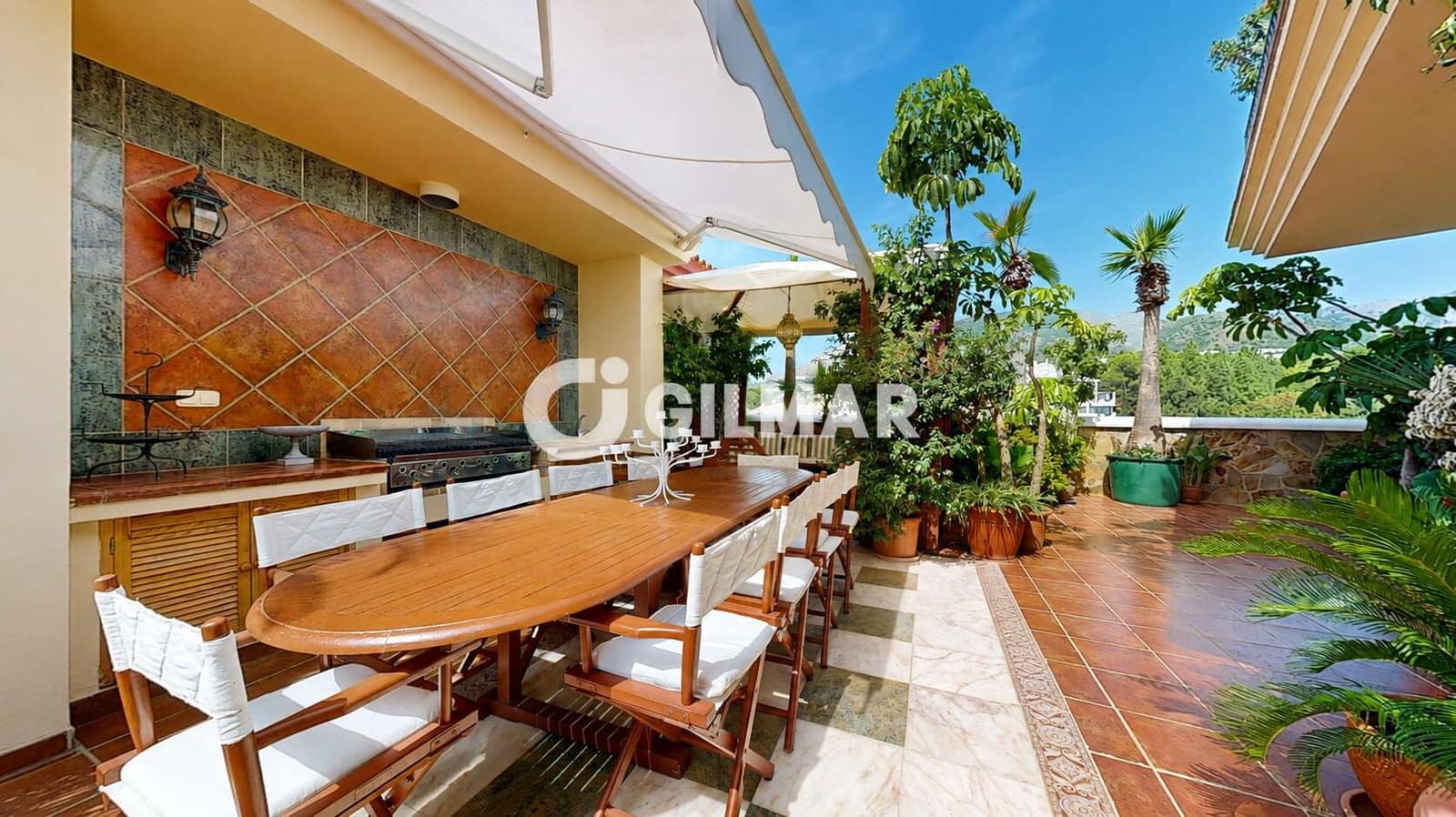 Ático de 5 habitaciones en Torrequebrada en venta con piscina garaje - 1.049.000 € (Ref: 10113345)