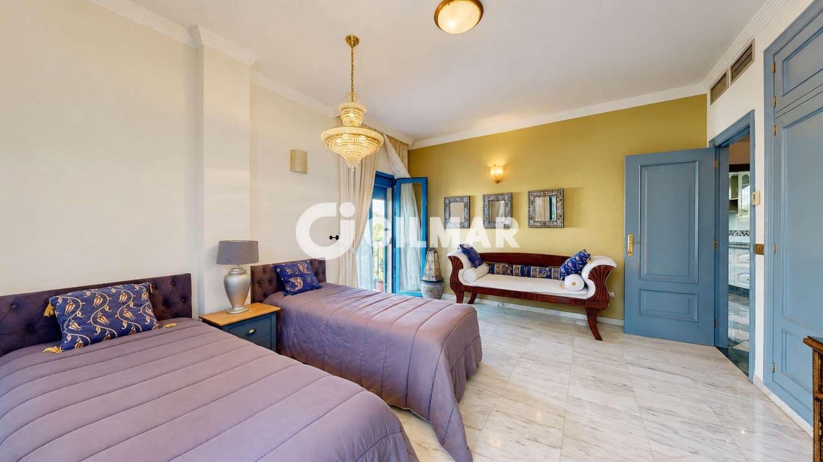Ático de 5 habitaciones en Torrequebrada en venta con piscina garaje - 1.049.000 € (Ref: 10113345)