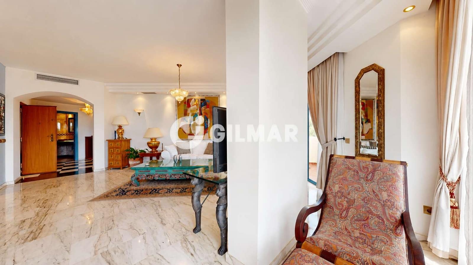 Ático de 5 habitaciones en Torrequebrada en venta con piscina garaje - 1.049.000 € (Ref: 10113345)