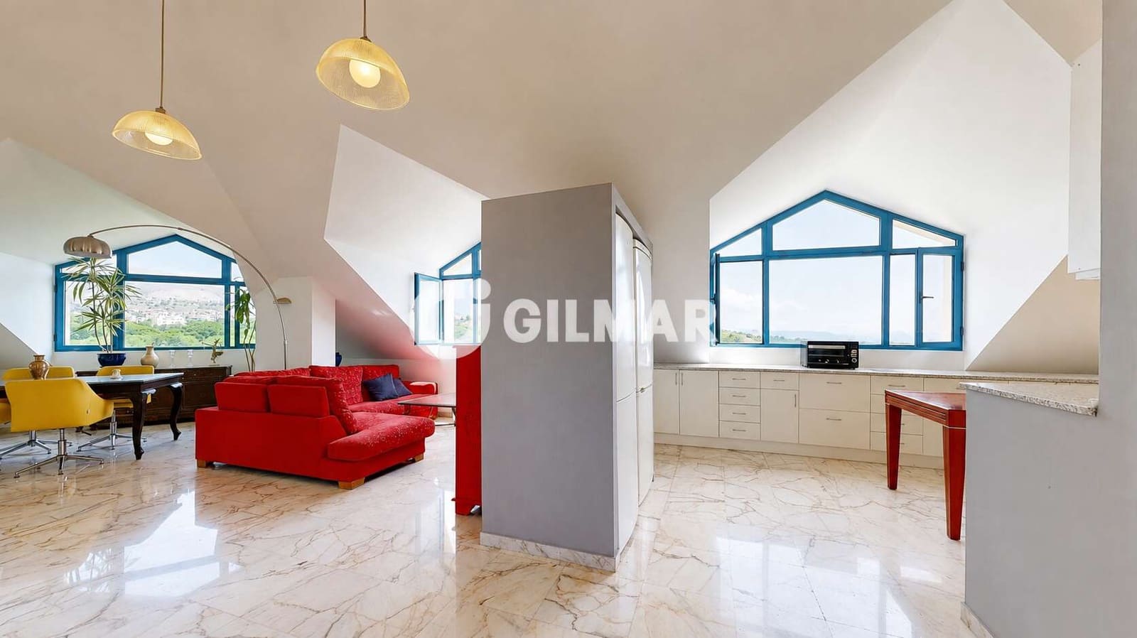 Ático de 5 habitaciones en Torrequebrada en venta con piscina garaje - 1.049.000 € (Ref: 10113345)