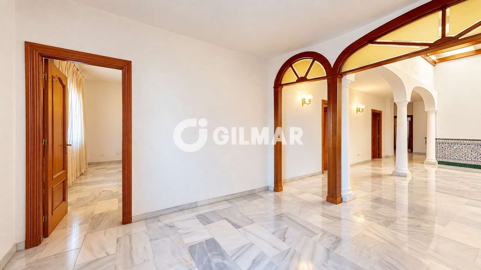 7 bedroom Villa for sale in Arroyo de la Miel - € 780,000 (Ref: 10113346)