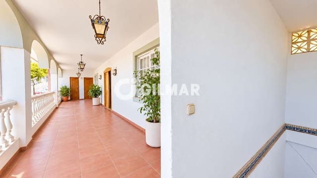 7 sovrum Villa till salu i Arroyo de la Miel, Benalmádena - 780 000 € (Ref: 10113346)