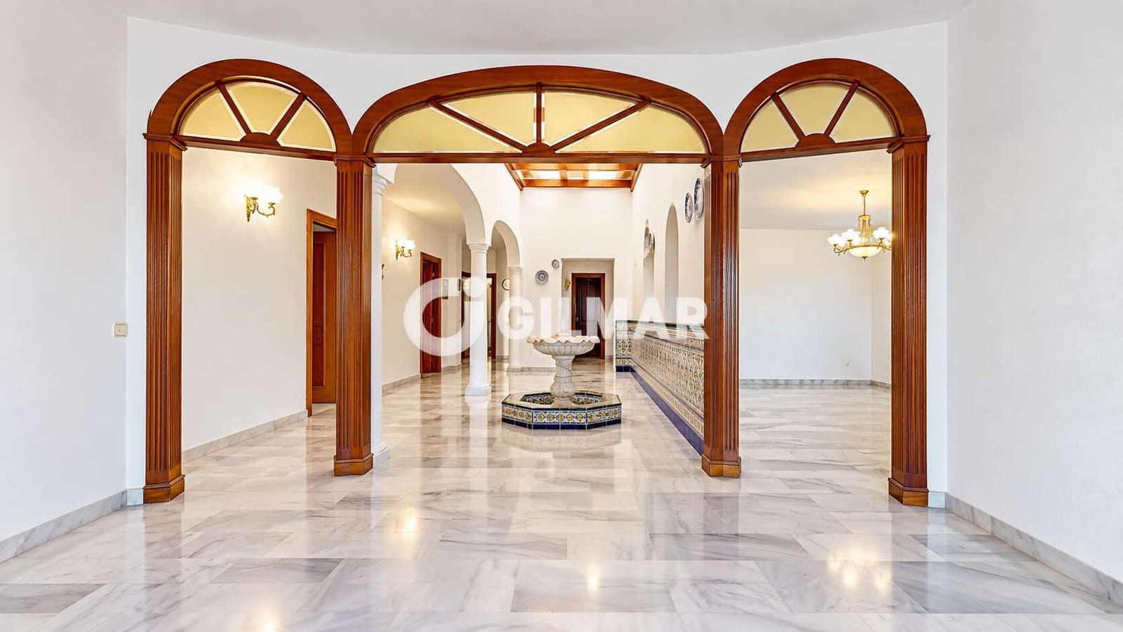 7 bedroom Villa for sale in Arroyo de la Miel - € 780,000 (Ref: 10113346)