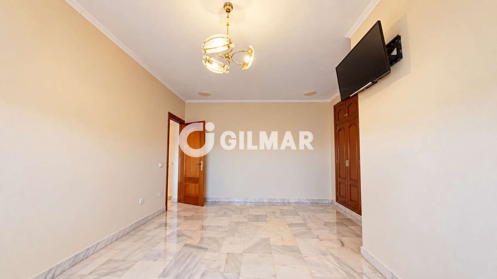 7 bedroom Villa for sale in Arroyo de la Miel - € 780,000 (Ref: 10113346)