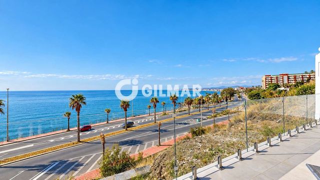4 sovrum Semi-fristående Villa till salu i Torremuelle, Benalmádena med garage - 850 000 € (Ref: 10113348)