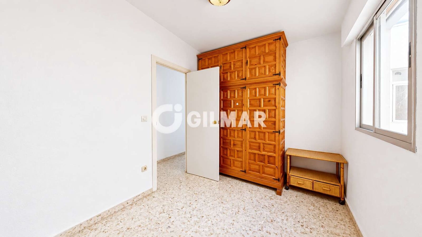 Piso de 3 habitaciones en Fuengirola en venta con garaje - 385.000 € (Ref: 10113350)