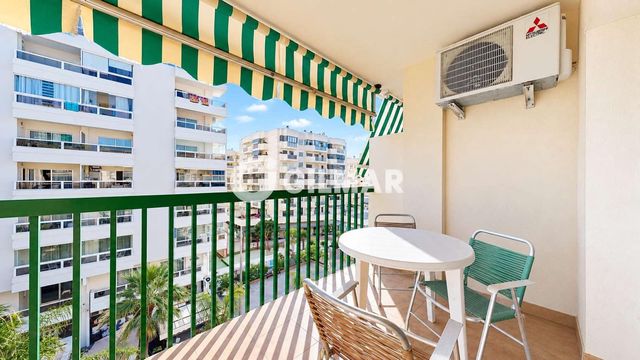 Piso de 3 habitaciones en Zona Puerto Deportivo, Fuengirola en venta con garaje - 385.000 € (Ref: 10113350)