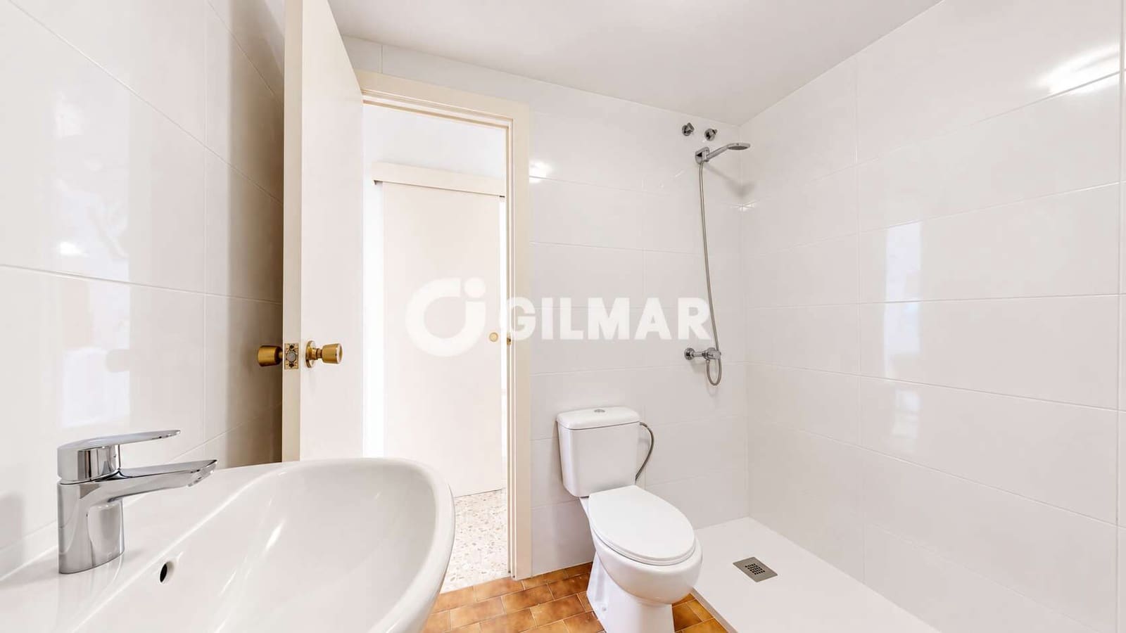 Piso de 3 habitaciones en Fuengirola en venta con garaje - 385.000 € (Ref: 10113350)