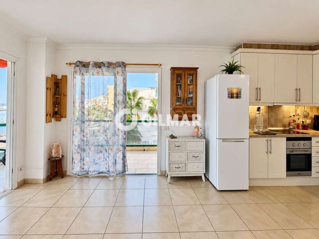 1 slaapkamer Flat te koop in Los Cristianos, Arona met zwembad - € 420.000 (Ref: 10114471)