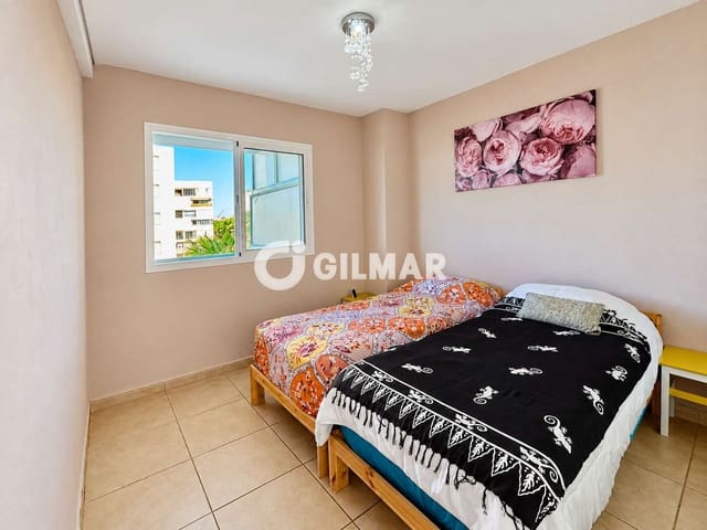 1 slaapkamer Flat te koop in Los Cristianos, Arona met zwembad - € 420.000 (Ref: 10114471)