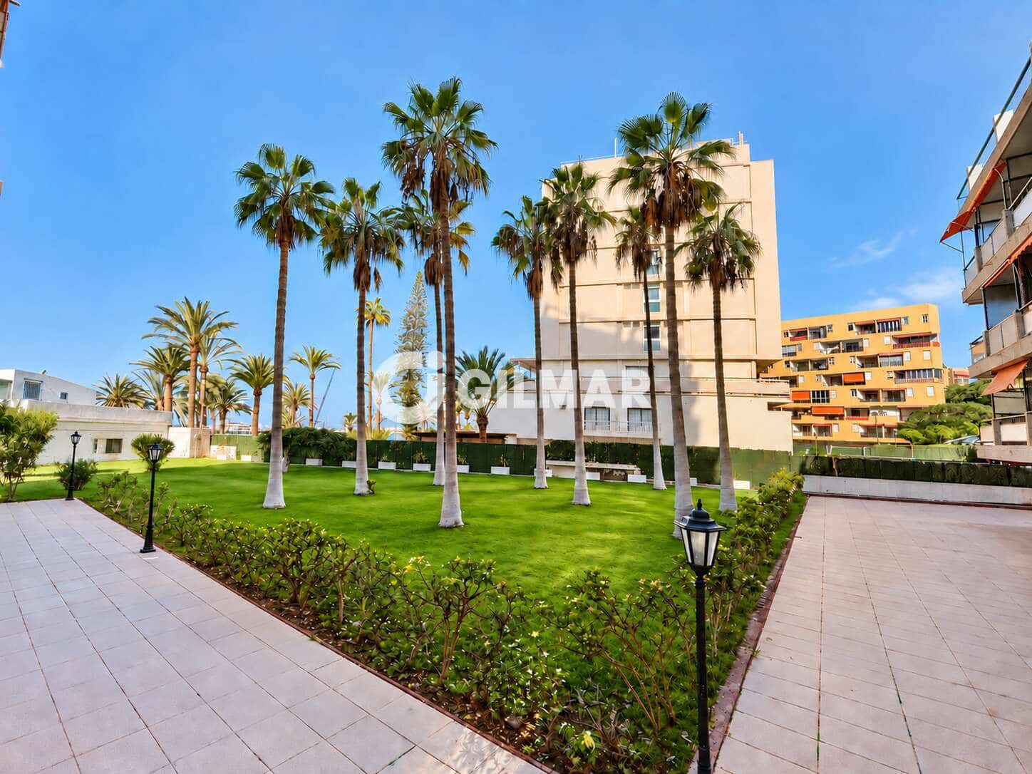 1 slaapkamer Flat te koop in Los Cristianos met zwembad - € 420.000 (Ref: 10114471)