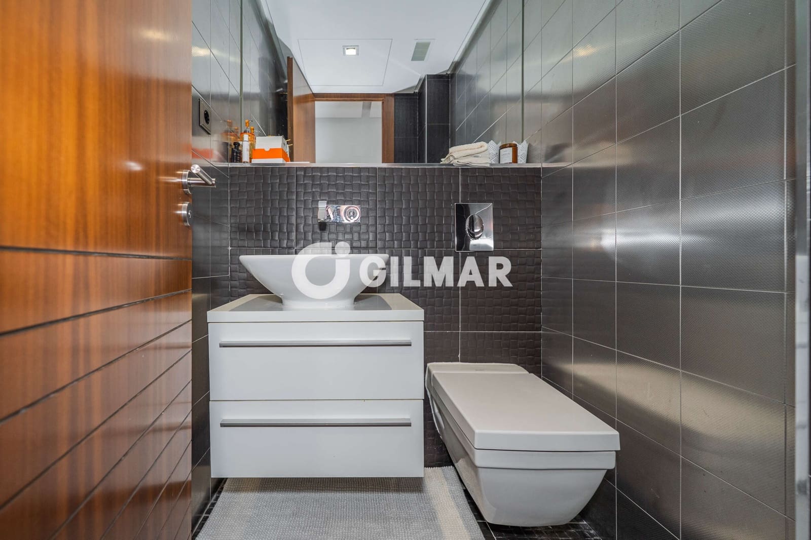 3 bedroom Flat for sale in La Moraleja with pool garage - € 1,800,000 (Ref: 10117133)