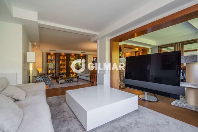 4 makuuhuone Asunto myytävänä paikassa La Moraleja, Alcobendas mukana uima-altaan 
autotalli - 1 995 000 € (Ref: 10118152)