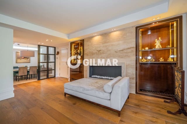 4 makuuhuone Asunto myytävänä paikassa La Moraleja, Alcobendas mukana uima-altaan 
autotalli - 1 995 000 € (Ref: 10118152)