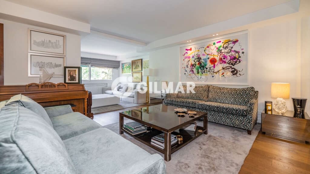 4 bedroom Flat for sale in La Moraleja with pool garage - € 1,950,000 (Ref: 10118152)