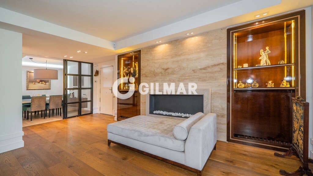 4 bedroom Flat for sale in La Moraleja with pool garage - € 1,950,000 (Ref: 10118152)