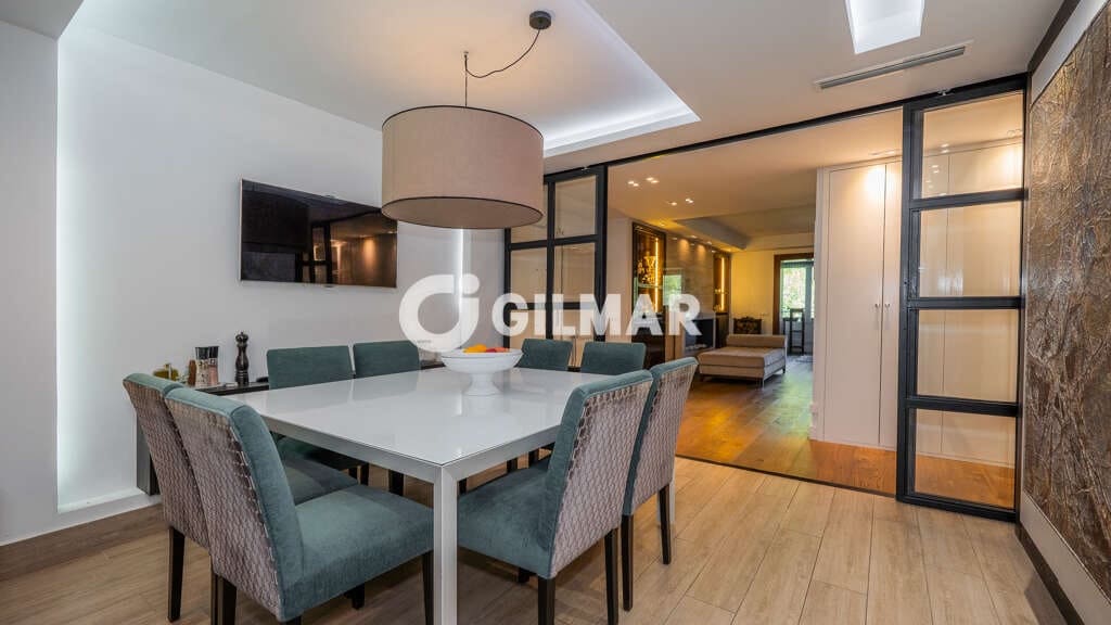 4 bedroom Flat for sale in La Moraleja with pool garage - € 1,950,000 (Ref: 10118152)
