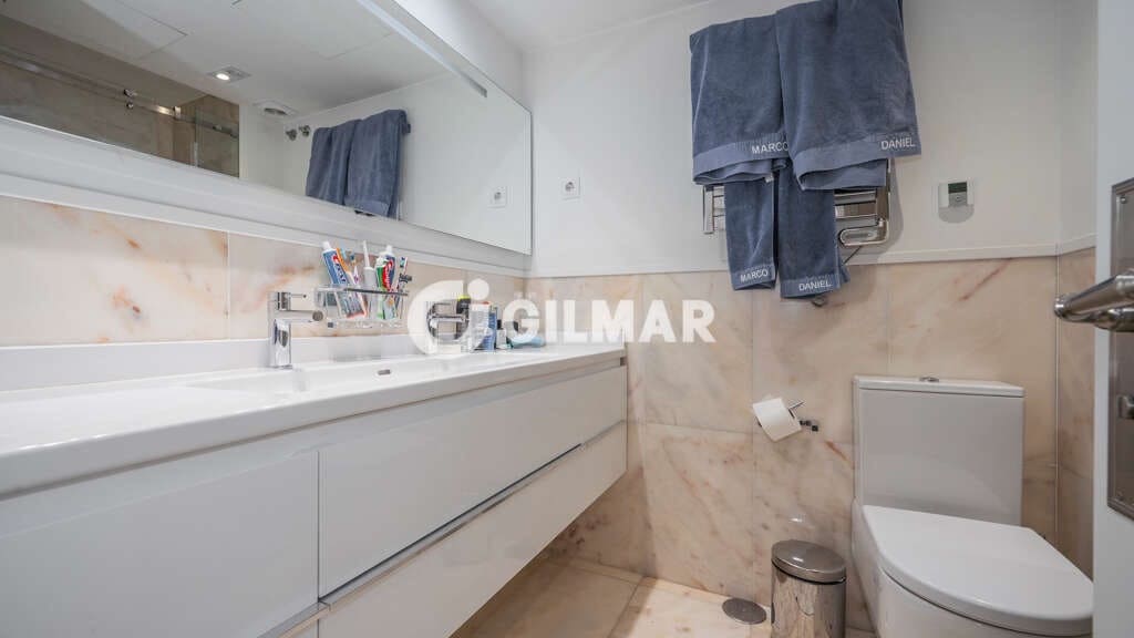 4 bedroom Flat for sale in La Moraleja with pool garage - € 1,950,000 (Ref: 10118152)