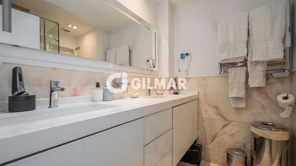 4 bedroom Flat for sale in La Moraleja with pool garage - € 1,950,000 (Ref: 10118152)