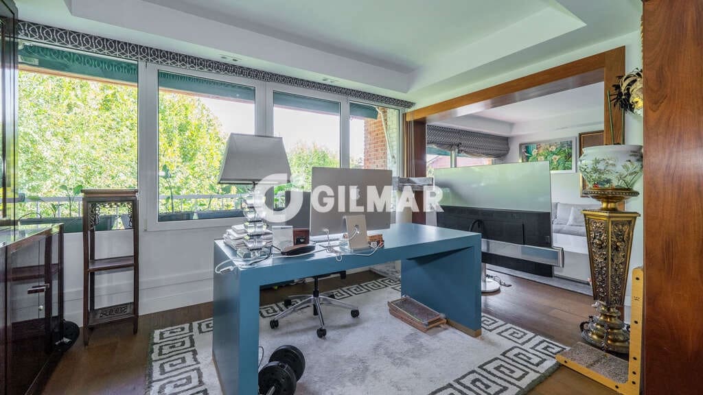 4 bedroom Flat for sale in La Moraleja with pool garage - € 1,950,000 (Ref: 10118152)